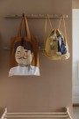 totebag carlos thumbnail