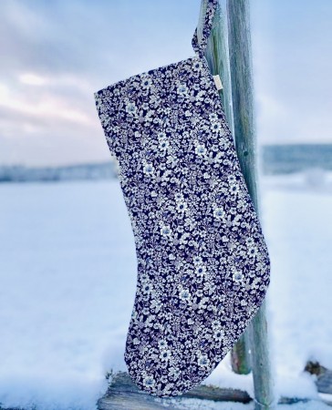 Meadow - dark blue